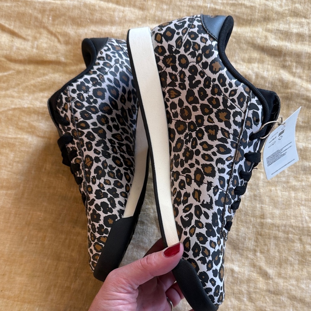 Reebok Princess Leopard print sneakers - Picture 8 of 17